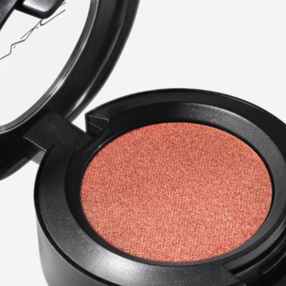 Mac Cosmetics Veluxe Pearl Eyeshadow - Picture 9 of 9